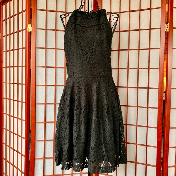 Mossimo Lace Fit & Flare Halter Midi NWT - Picture 2 of 8